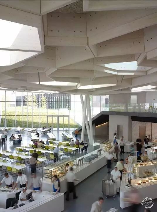 餐廳|TRUMPF廠區(qū)餐廳及活動空間第18張圖片